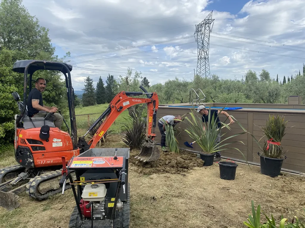 momento di cura delle piante di Aprus