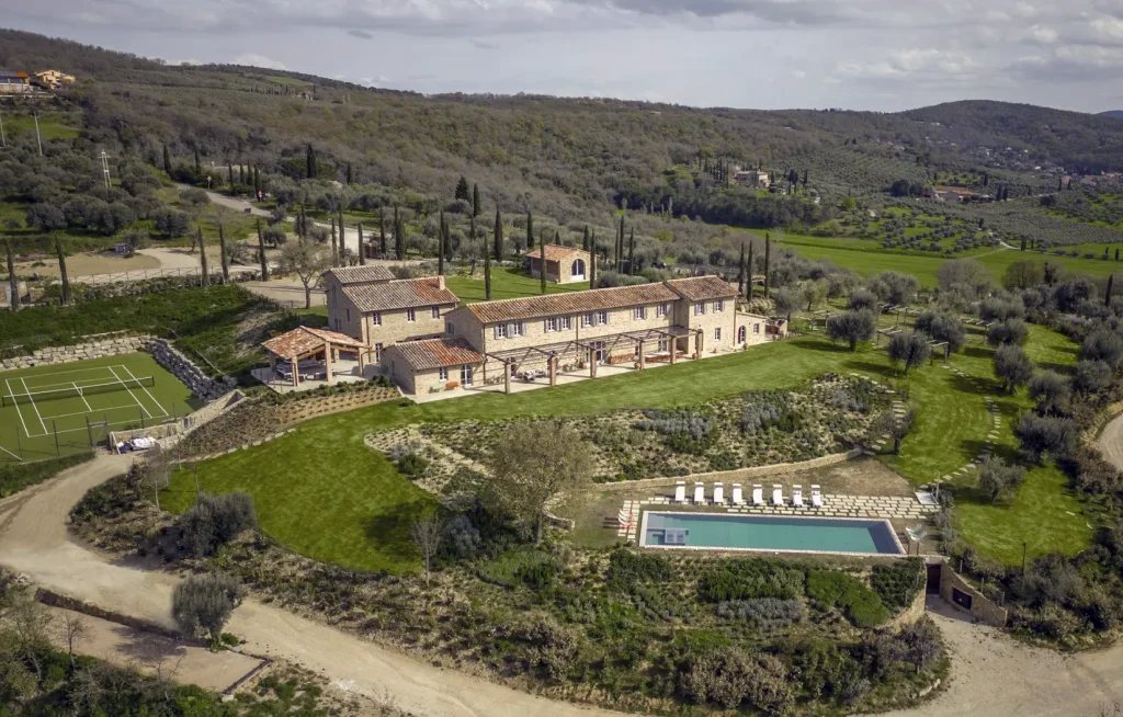 Progetto e realizzazione di impianto sportivo per residenza privata